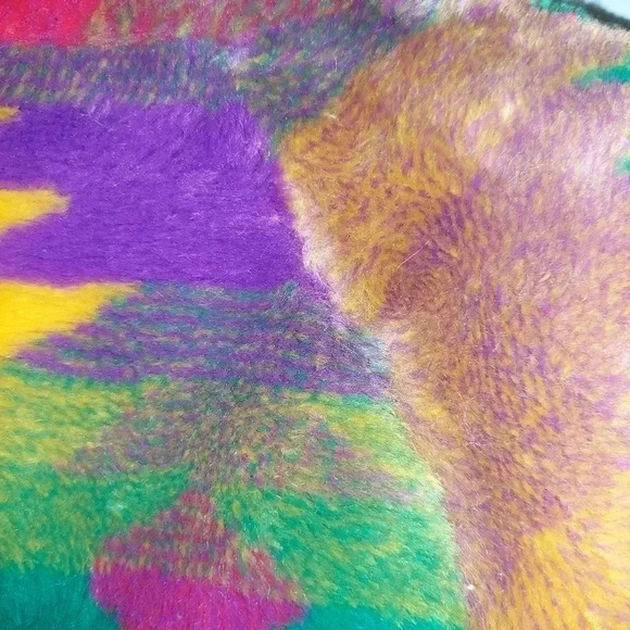 Vintage Regal Plush Collection Bright Tribal Print Coat Acrylic Thick Medium - Picture 5 of 12